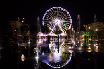 Choreographed fountains in Nice